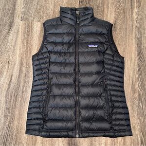 Patagonia women’s down sweater vest black Small